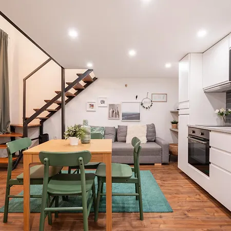 D35 - Chic Boutique By Bqa * Budapest