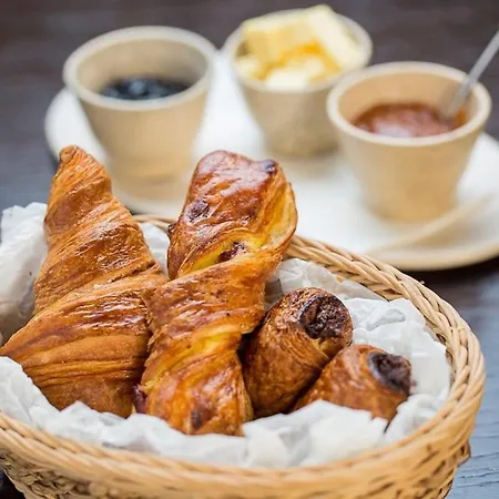 D35 - Chic Boutique By Bqa Budapest