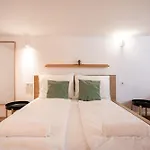 D35 - Chic Boutique By Bqa Apartment *